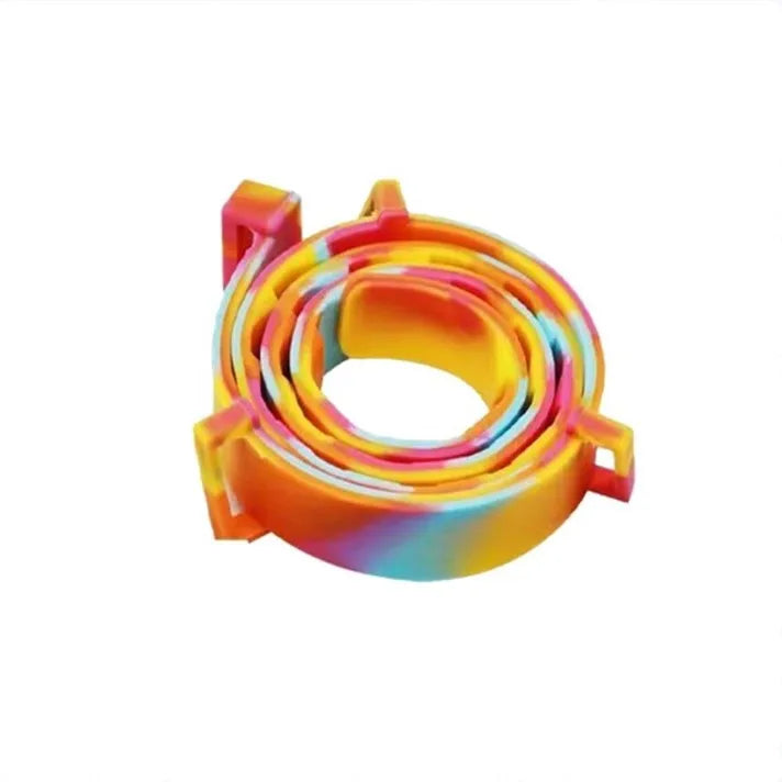 Adjustable ZenTail™ soothing collar for puppies and kittens, designed for stress relief and comfort.