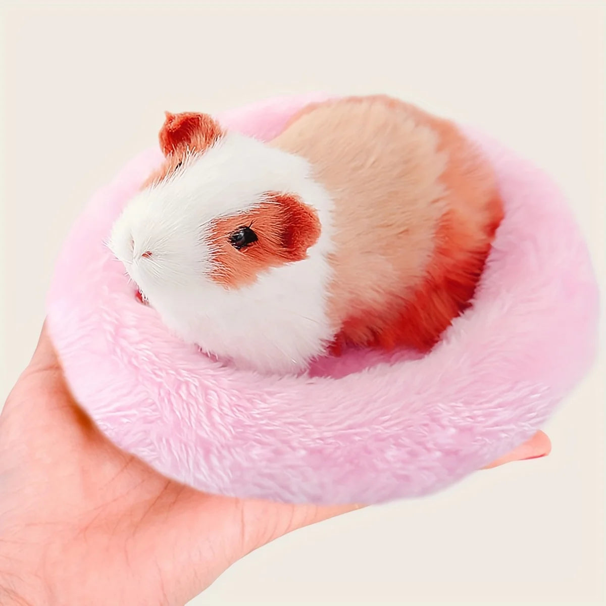 SnuggleNest solid color plush pet bed by Petivo, featuring a warm and comfortable indoor mat design for pets.