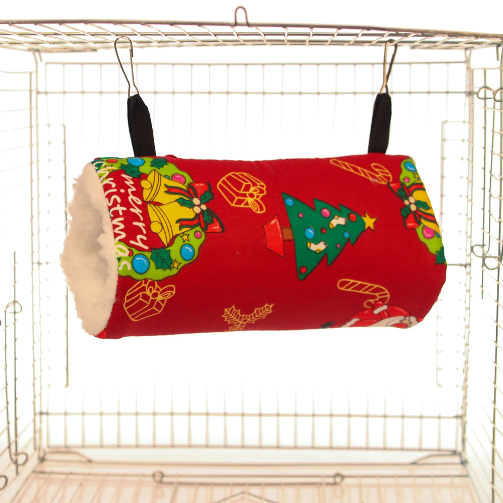 Arctic-Guard small pet bed in heat-retaining velvet, featuring a cozy nesting pod design for pets.