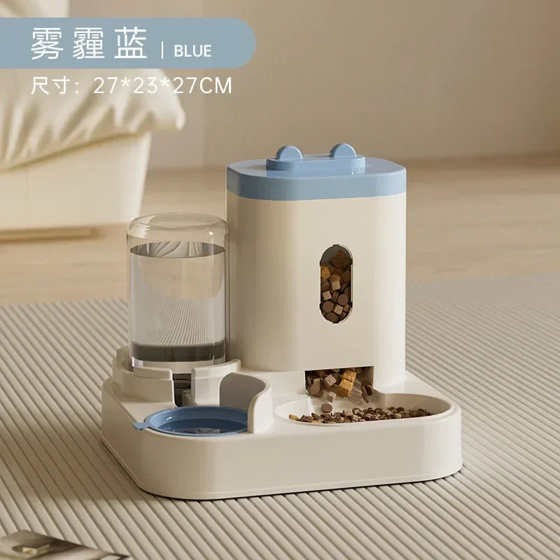 EverFresh Gravity-Flow Diner with self-refilling water dispenser and integrated feeding basin for mess-free pet dining.