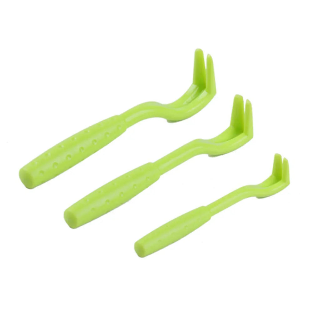 TickAway™ pet flea and tick removal kit with grooming tools for cats and dogs, featuring various sizes and styles.