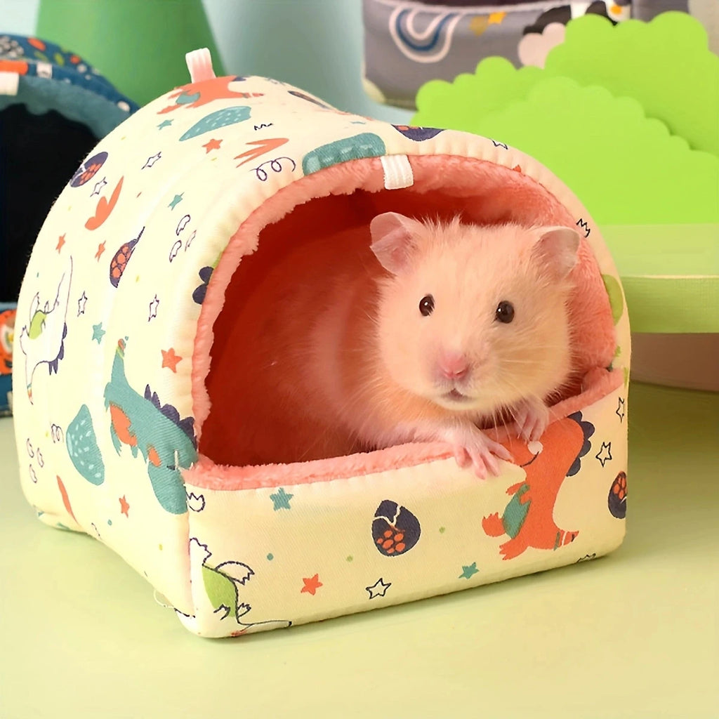 Cozy Sweet Dreams Pet Pod bed for hamsters and birds, featuring a warm winter design and dual-purpose functionality.