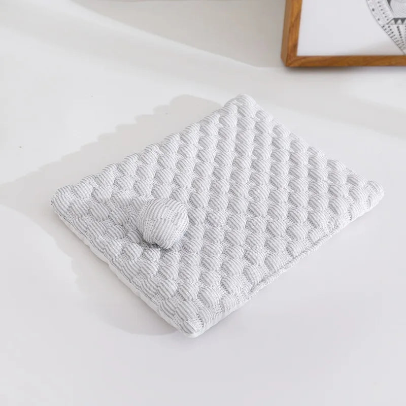 Cozy velvet snuggle hut for hamsters and small birds, featuring ultra-warm design and soft texture for comfort.